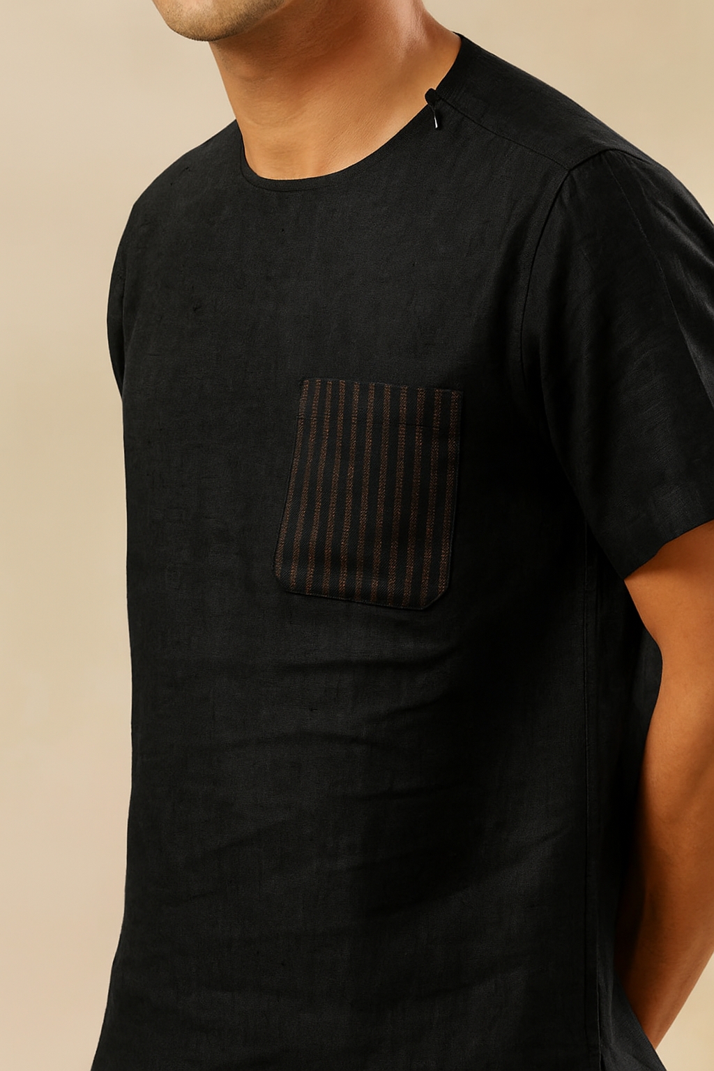 ALAN - Pure French Linen Black T-Shirt